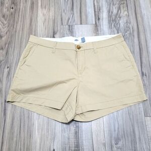 Old Navy Shorts - Size 6 - 3 inch Inseam - Khaki